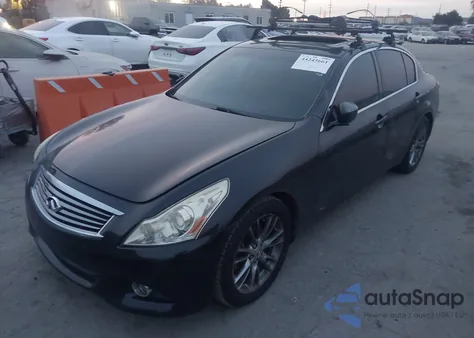 2012 Infiniti G37 Journey z USA, uszkodzony, nr VIN JN1CV6AP3CM934828